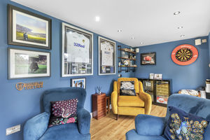 Photo 43- click for photo gallery